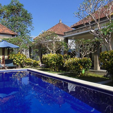 Baik Baik Homestay Pecatu  Bagian luar foto